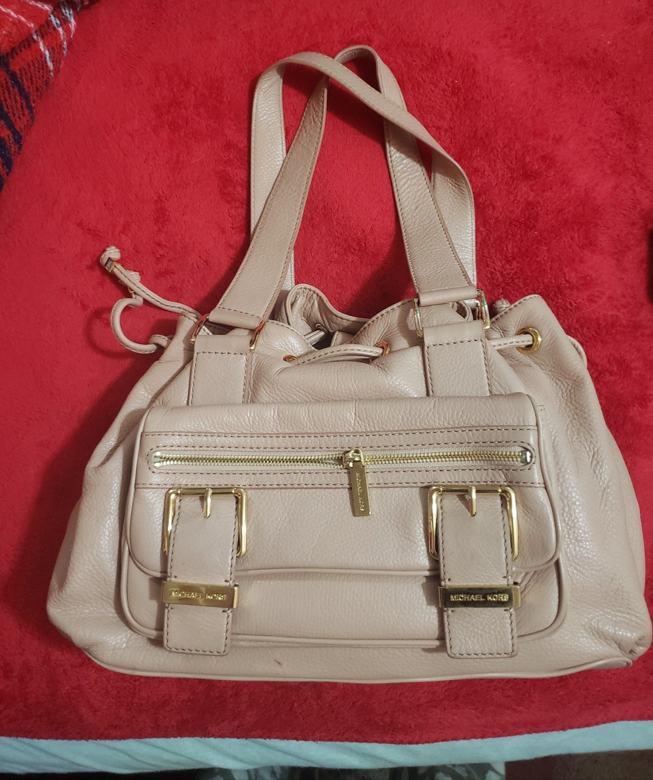 AUTHENTIC MICHAEL KORS HOBO PURSE W/GOLD HARDWARE