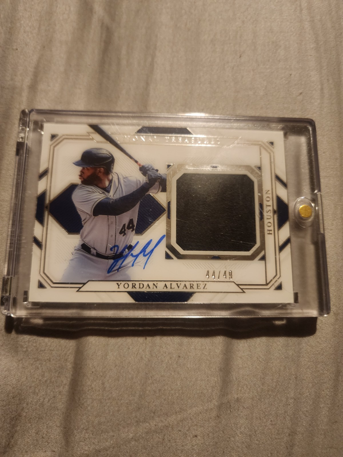 2022 NT yordan alvarez auto patch