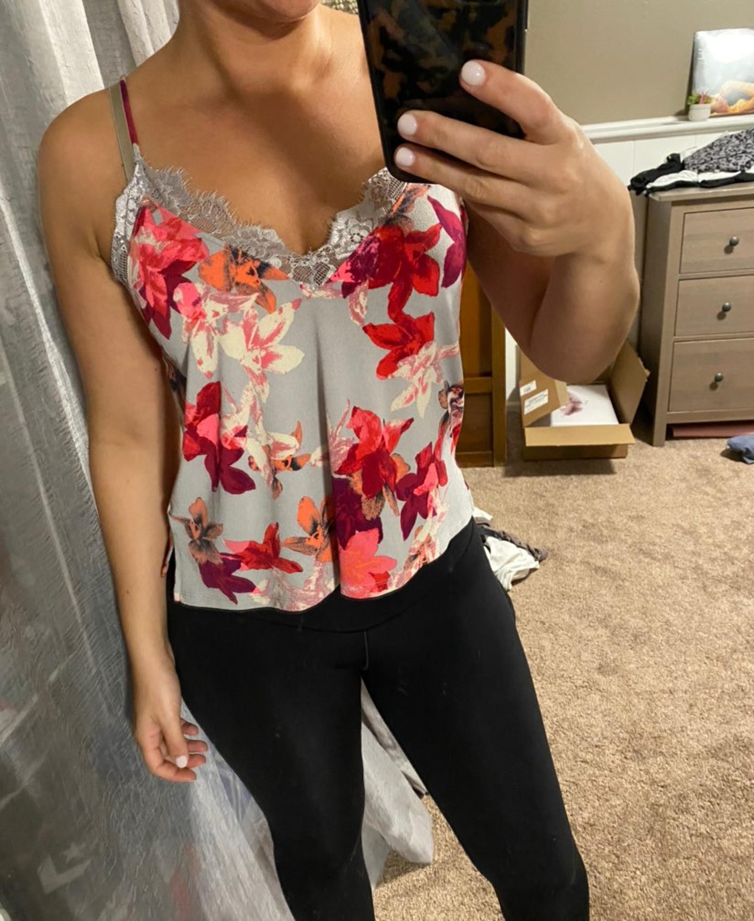 NWOT Floral Print Tank