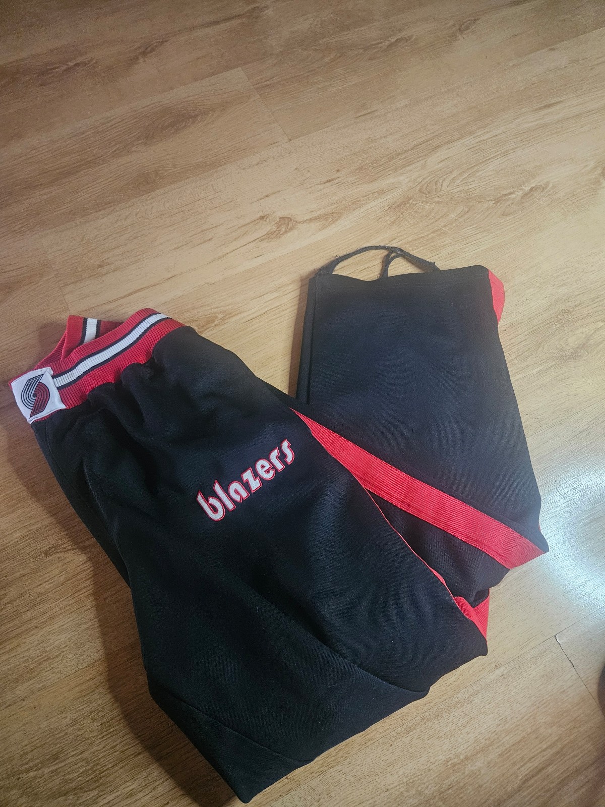 Vintage nike Portland trailblazers warm up pants