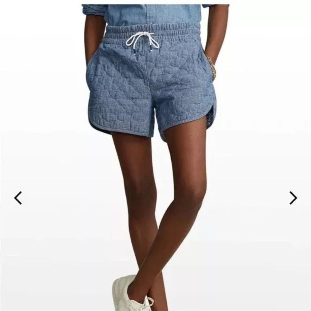 Polo Ralph Lauren women’s medium Blue quilted chambray denim Shorts