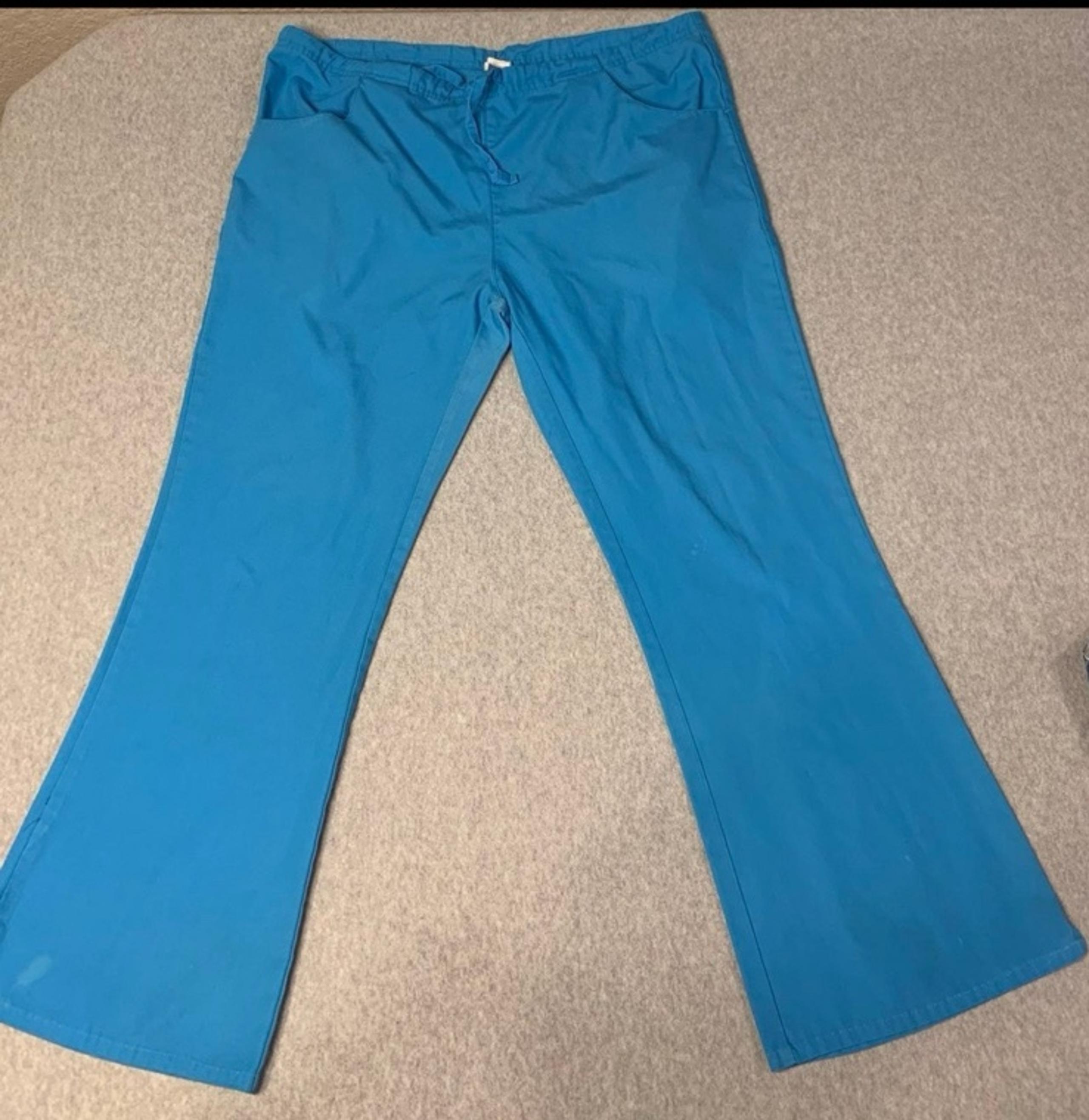 Scrub pants