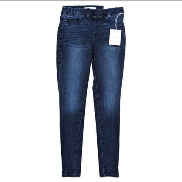 KanCan High Rise Super Skinny Jeggings Dark Wash Blue Size 3/25 NWT