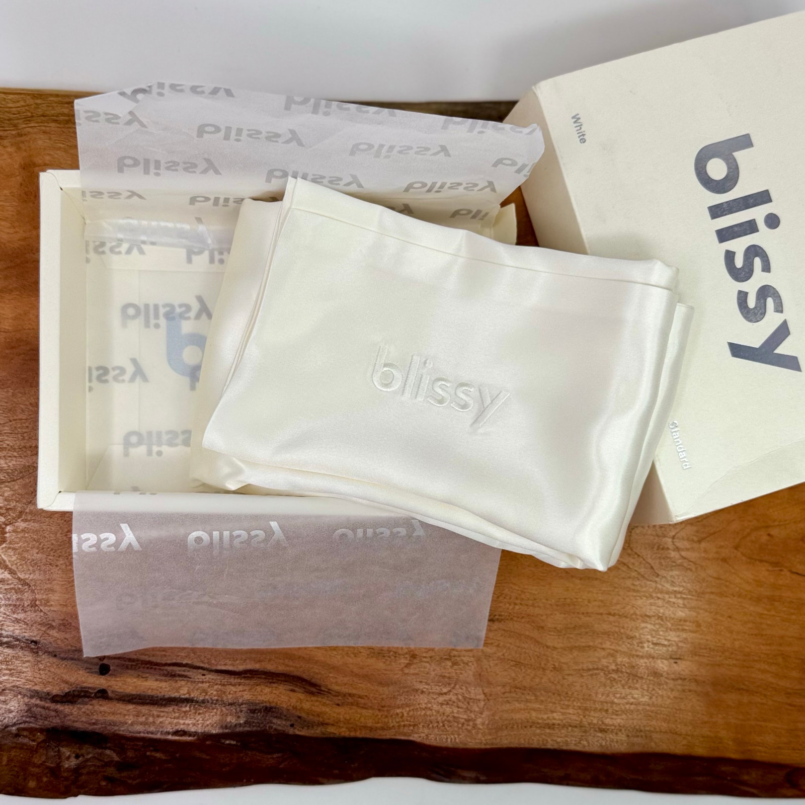New Blissy 100% Mulberry Silk Pillowcase - White - Standard