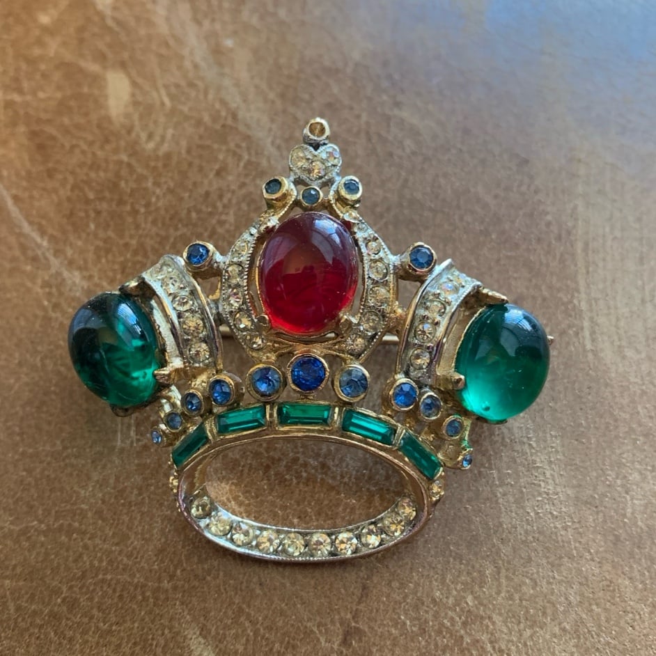 40s Coro Crown Brooch