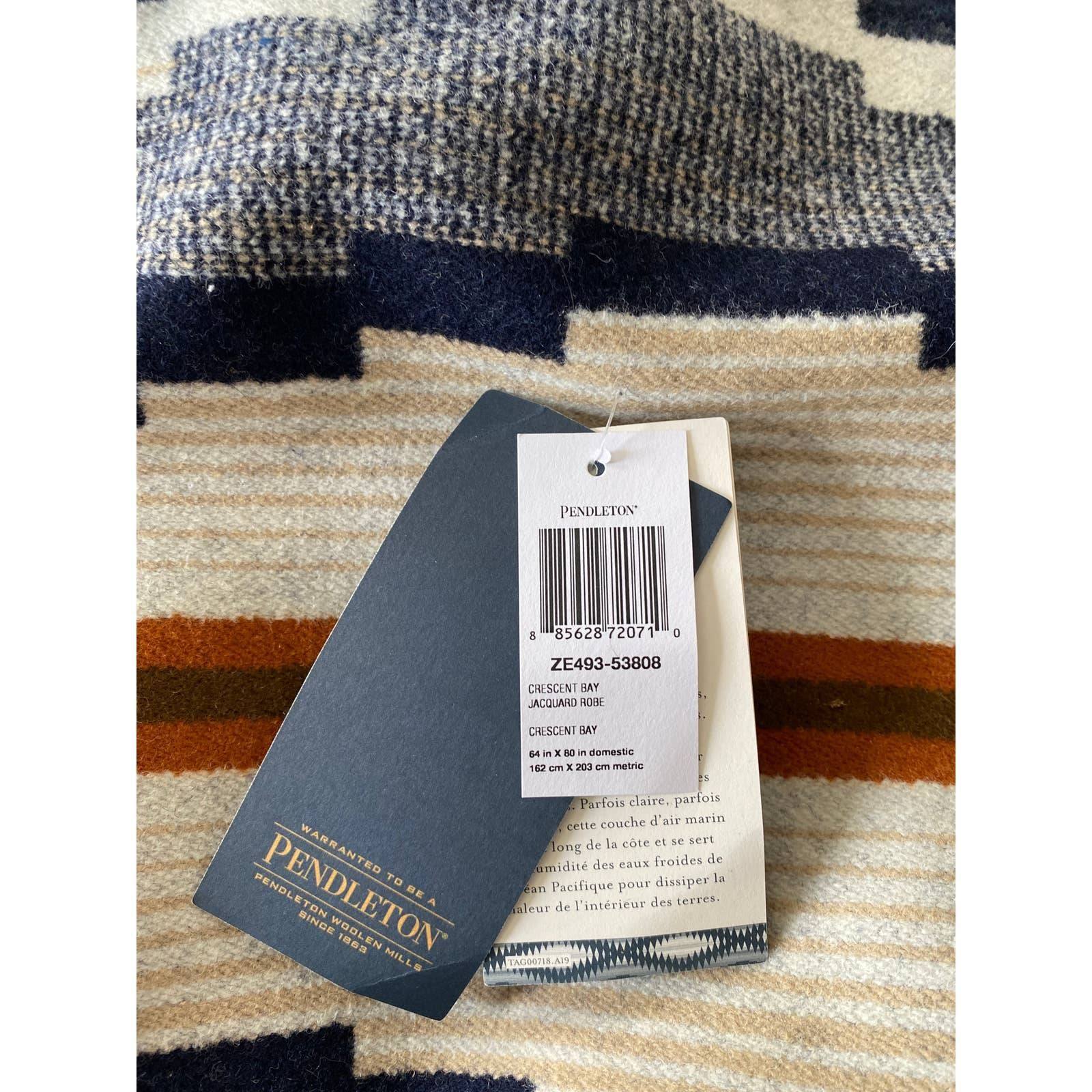 Pendleton Crescent outlets Bay Blanket