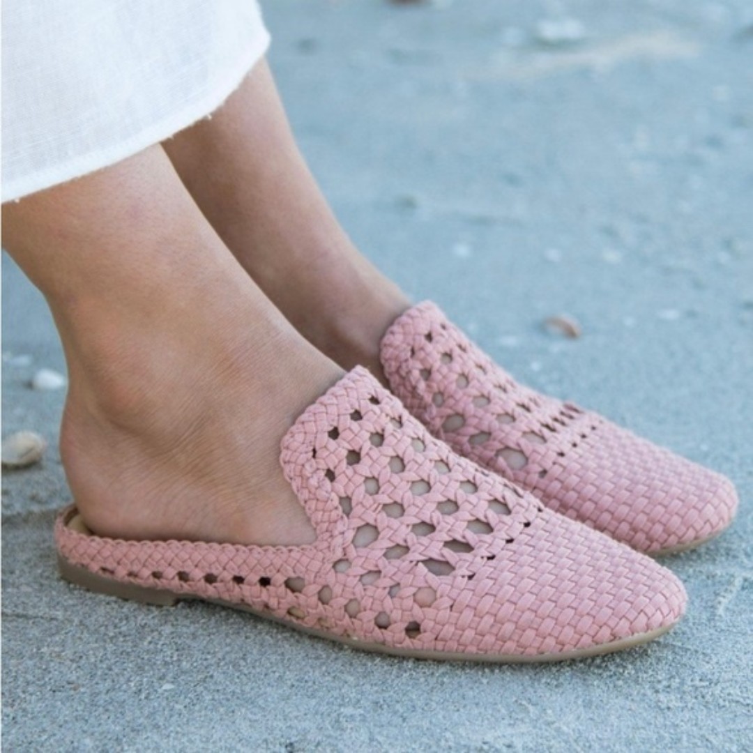 Born cameo woven mules 2025