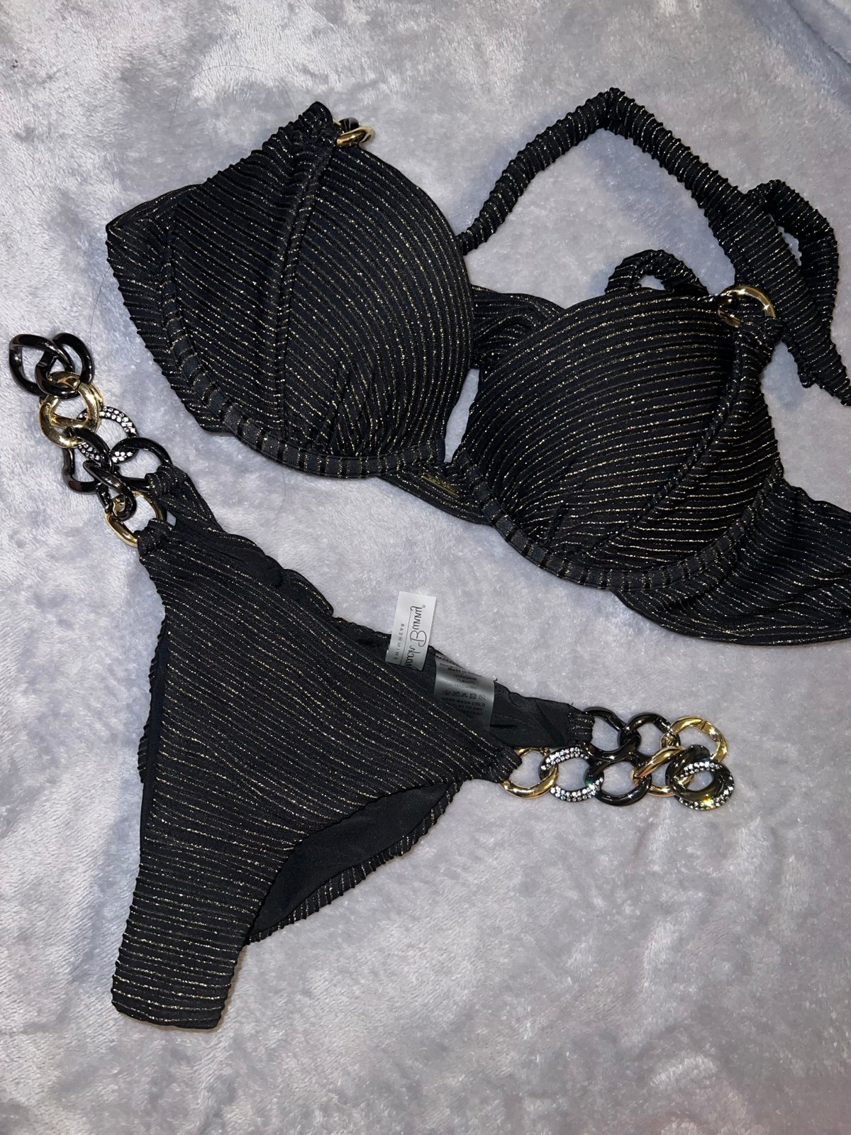 Black beach bunny Tatum bikini