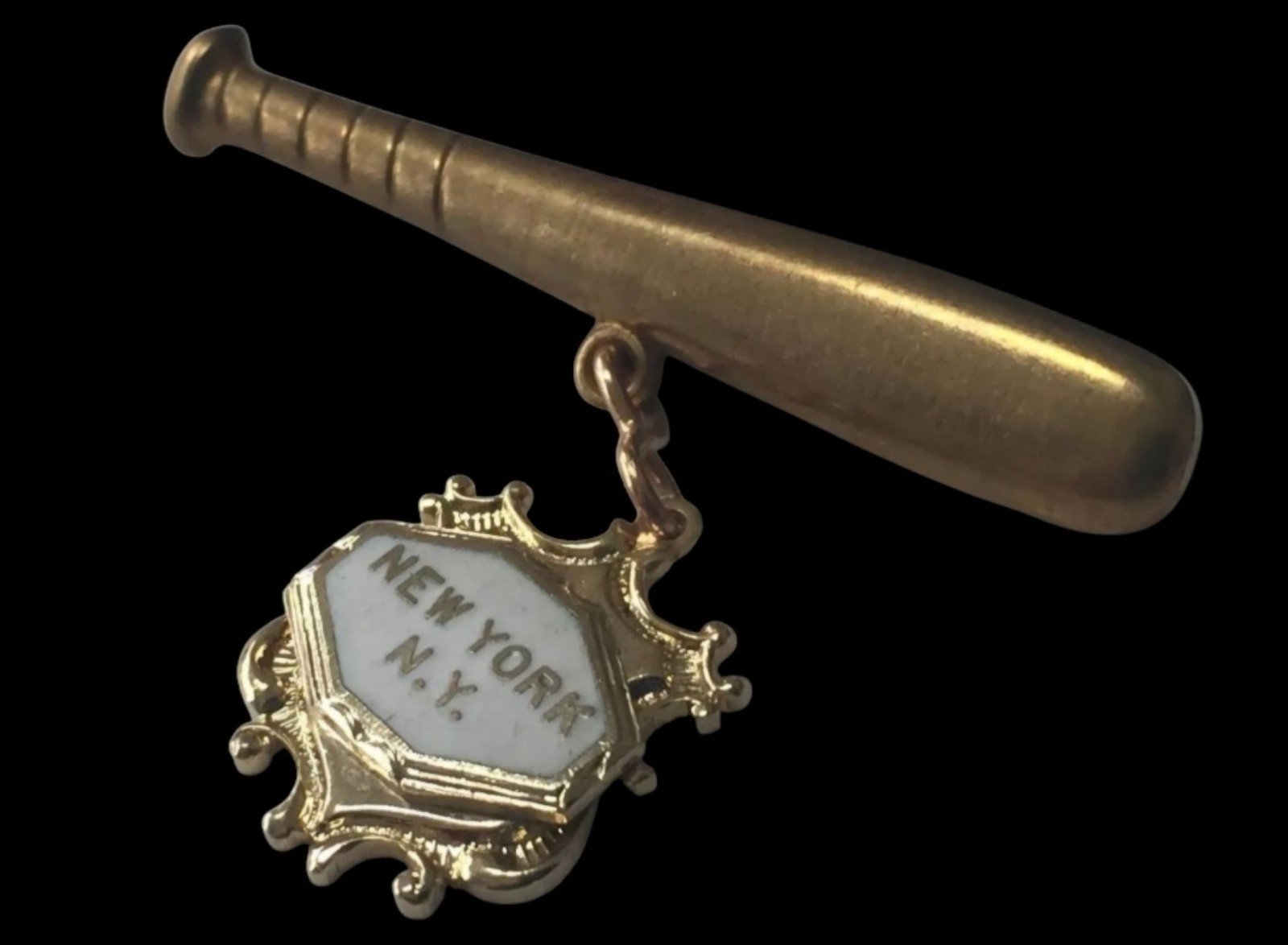 1930's Babe Ruth bat (Vintage Enamel Uniform pin) Yankees