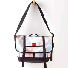 NWT! Free People x Manhattan Portage Messenger Bag in Cloud (MSRP 178)