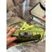 Vera Bradley Hard Shell Computer Zip Case Lime's Up! 12 x9 CROSS Shoulder Strap
