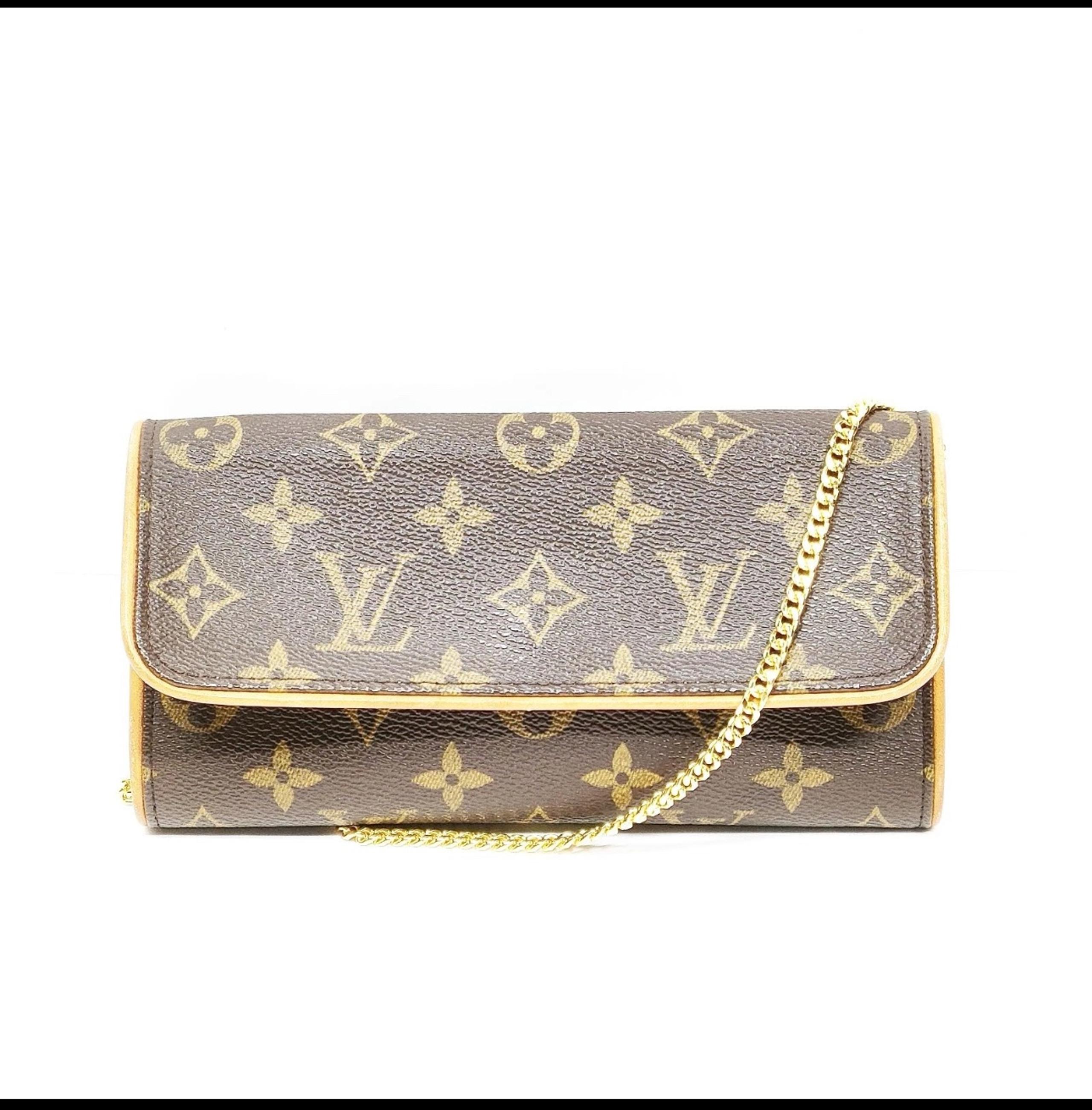 Louis Vuitton Pochette Twin PM