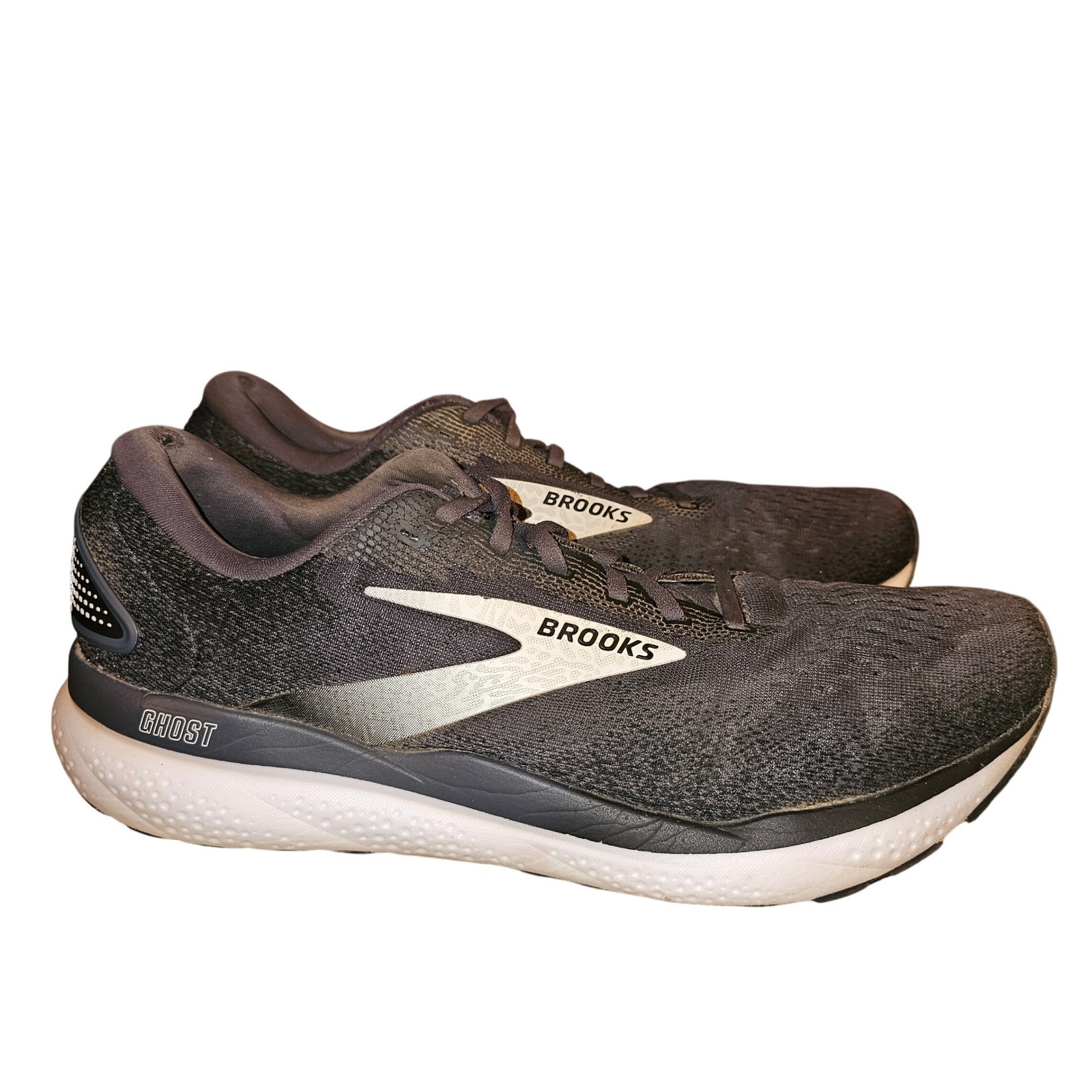 Brooks Ghost Men's Running Walking Shoes Gray Comfort Sneakers Size 10.5