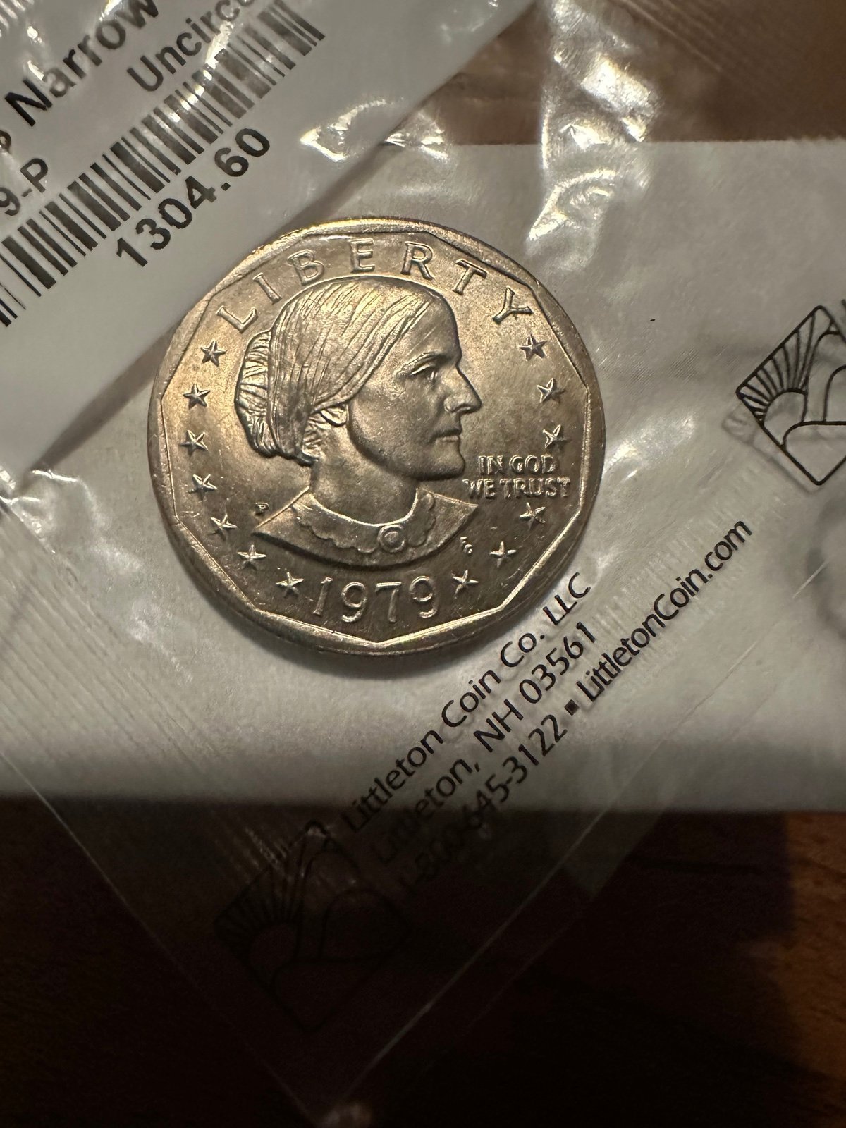 Uncirculated 1979 P Narrow Rim Far Date Susan B Anthony coin