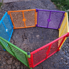Toddleroo 6 Panel Superyard Gate
