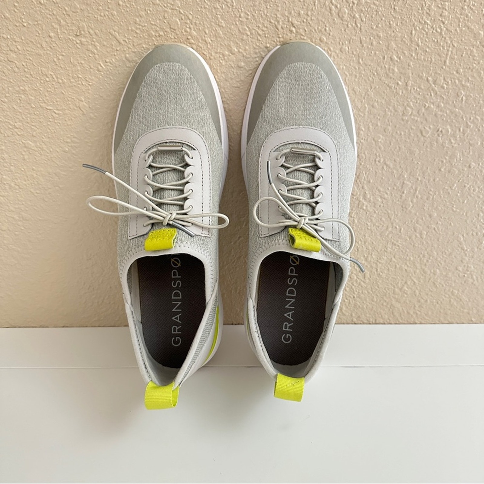 Cole Haan Men’s Grandsport Stitchlite Knit Low Top Sneakers Gray White sz 10.5B