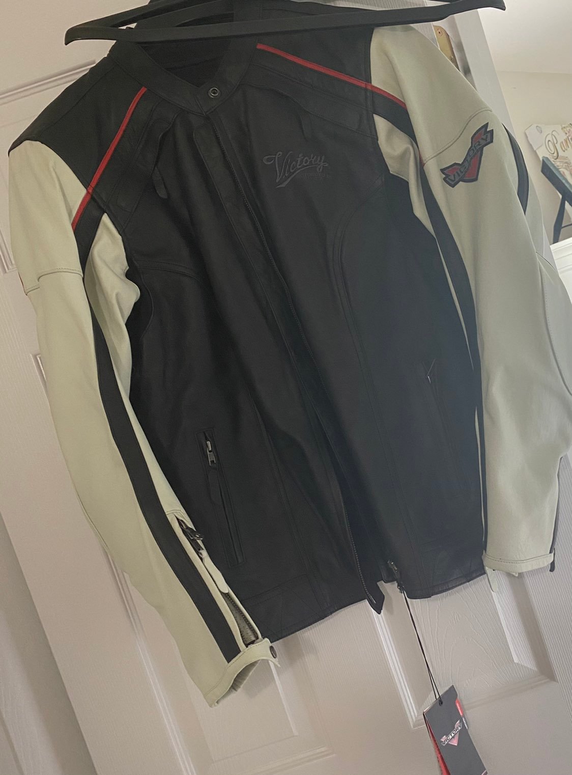 Womens Victory motorcylce jacket size xL
