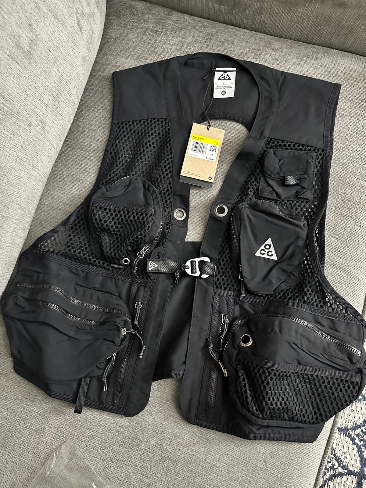 Nike ACG Buttles Hiking Vest