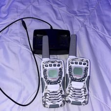 Walkie talkie set