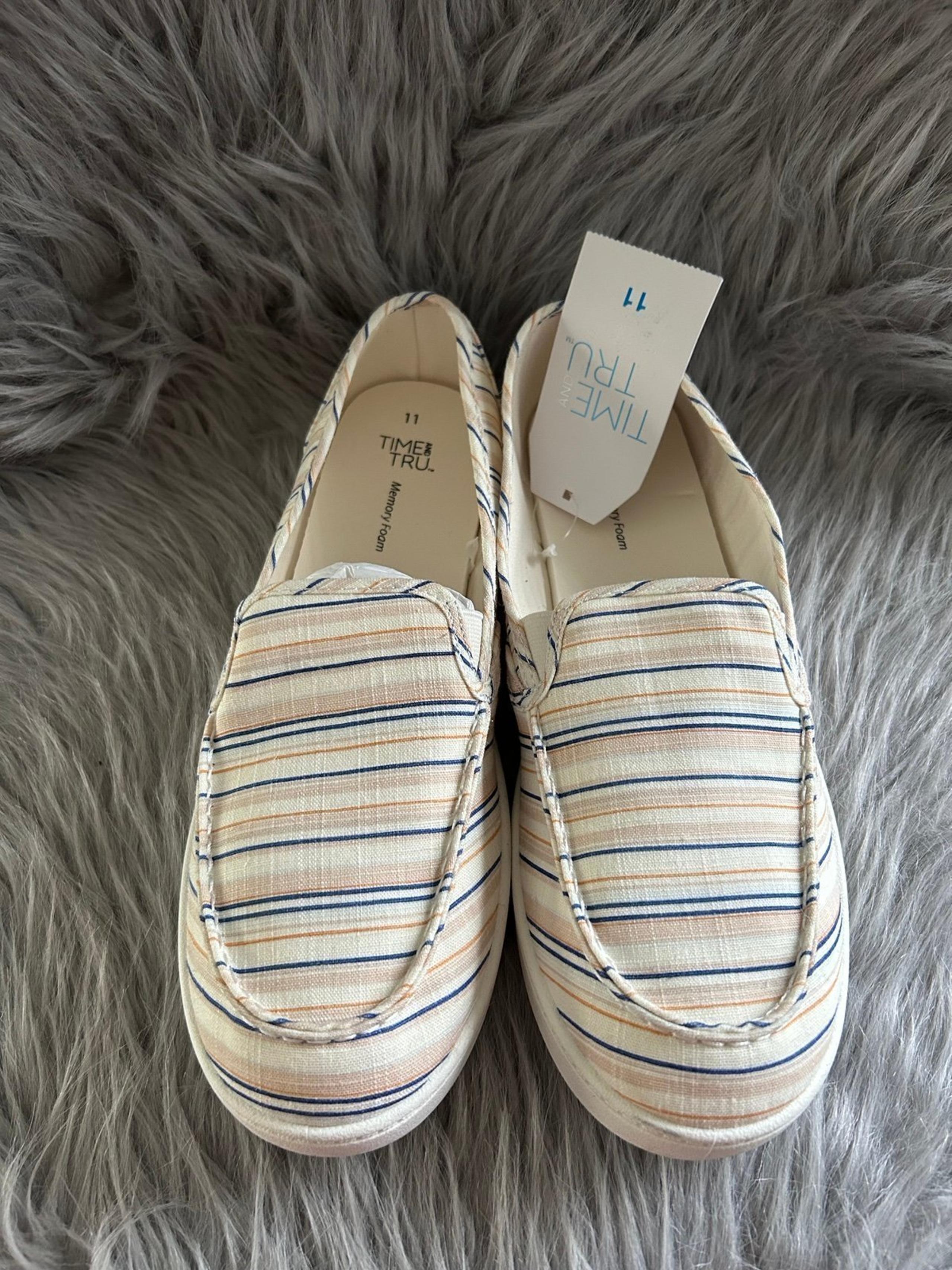 Time And Tru Shoes Womens Size 11 White Stripes Slip On Memory Foam