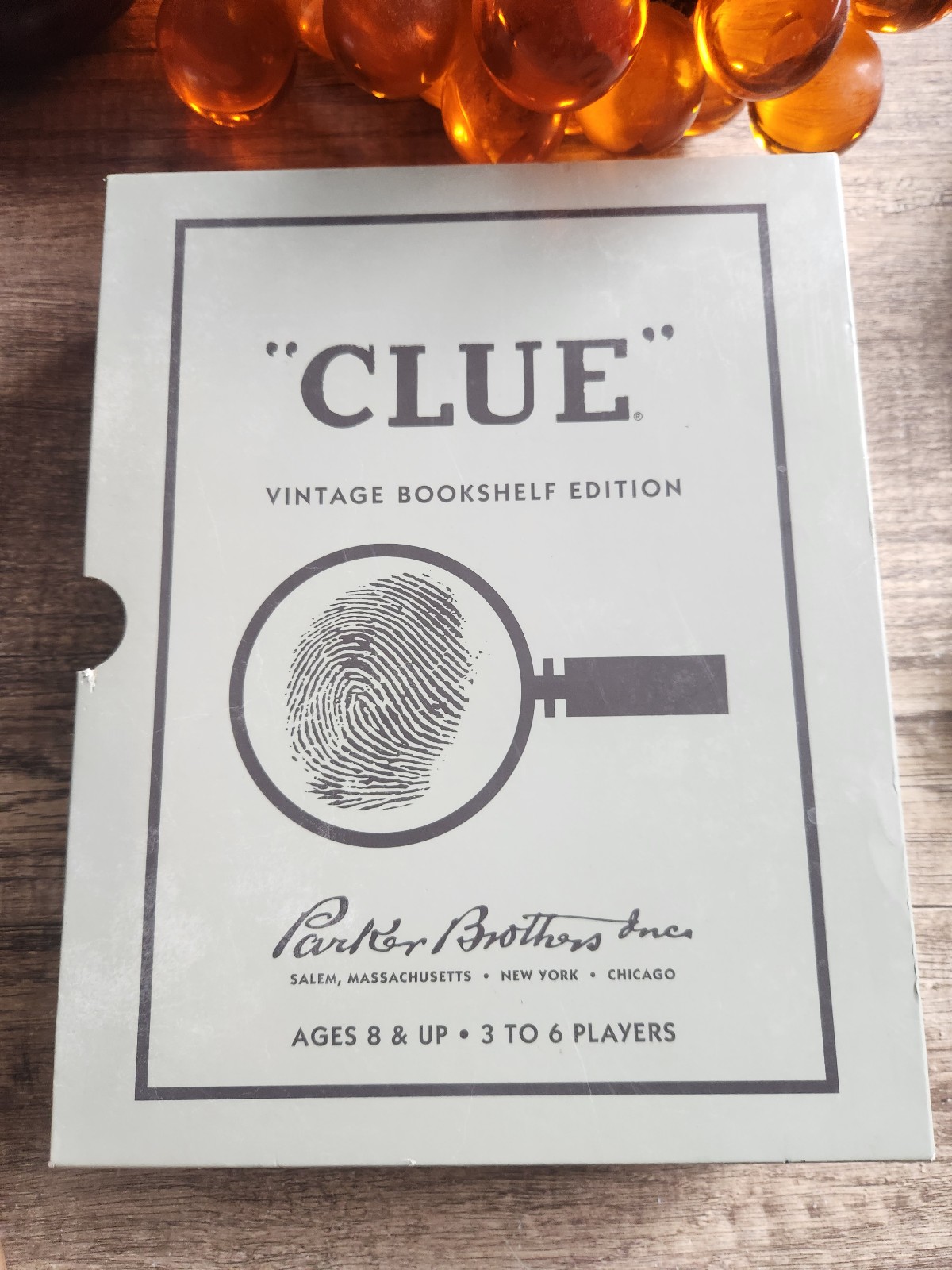 Clue Vintage Bookshelf Ed.