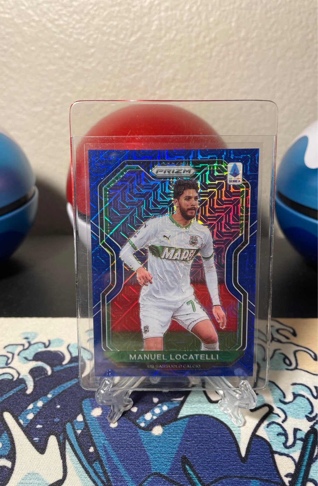 Manuel Locatelli blue prizm ssp /16