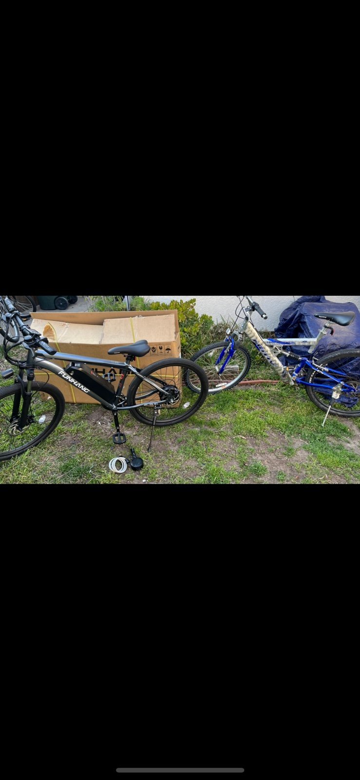 2 bikesA kid/short person mountain bike + electric bike under 100 miles