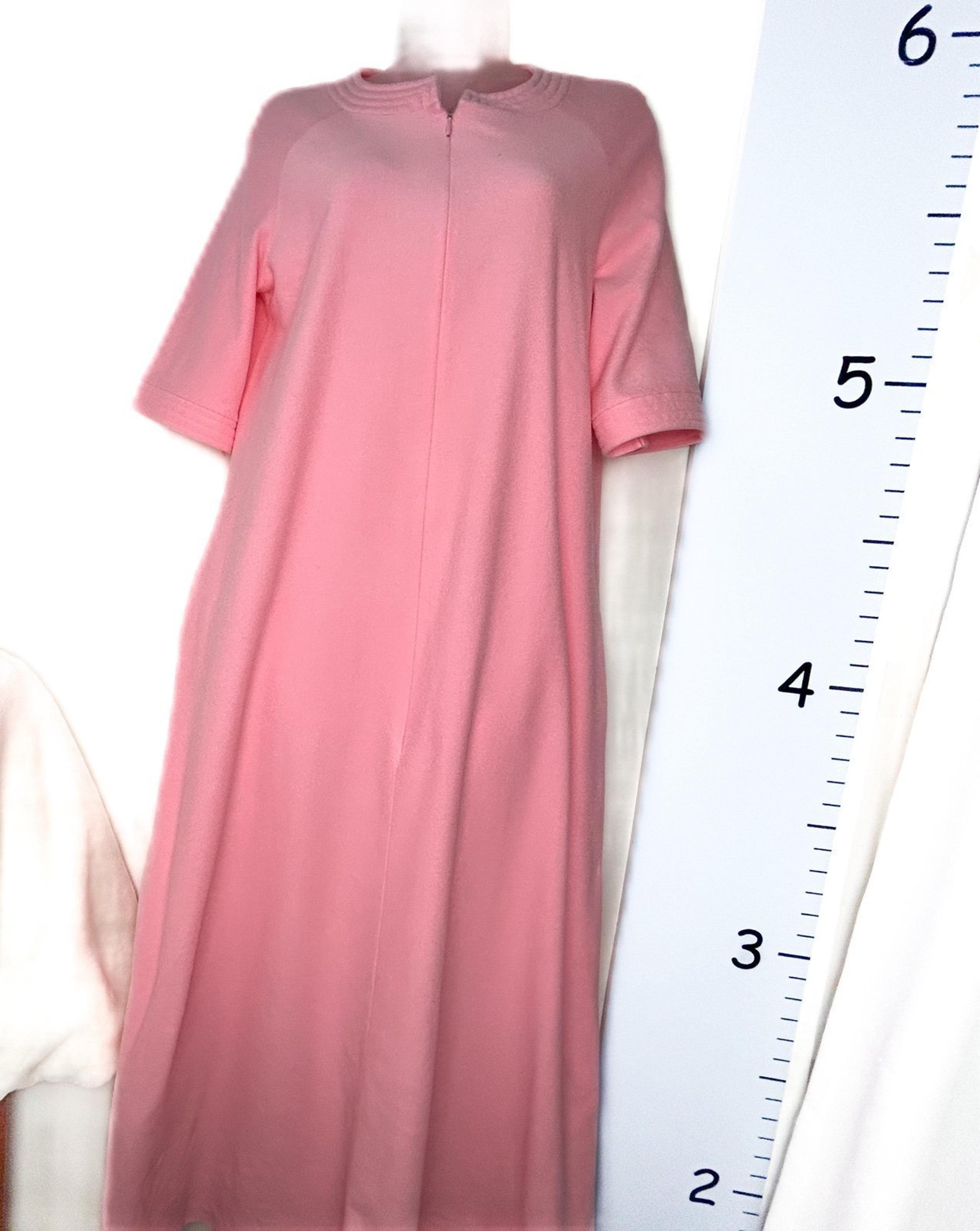 Vanity Fair Barbiecore Pink Fleece Zip Robe Nightgown Small