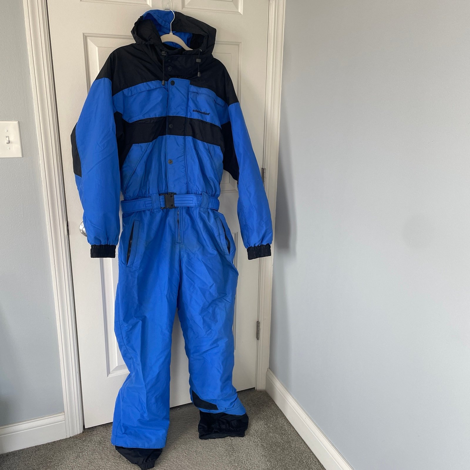 Vintage Edelweiss skiwear one piece snow suit men XL