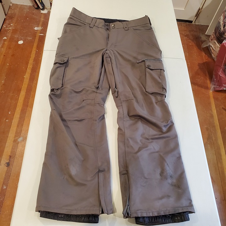 EUC Aperture Men's Grey Snowboarding Pants
