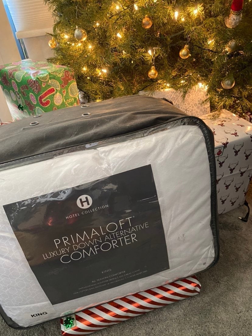 Hotel Collection PrimaLoft Comforter queen