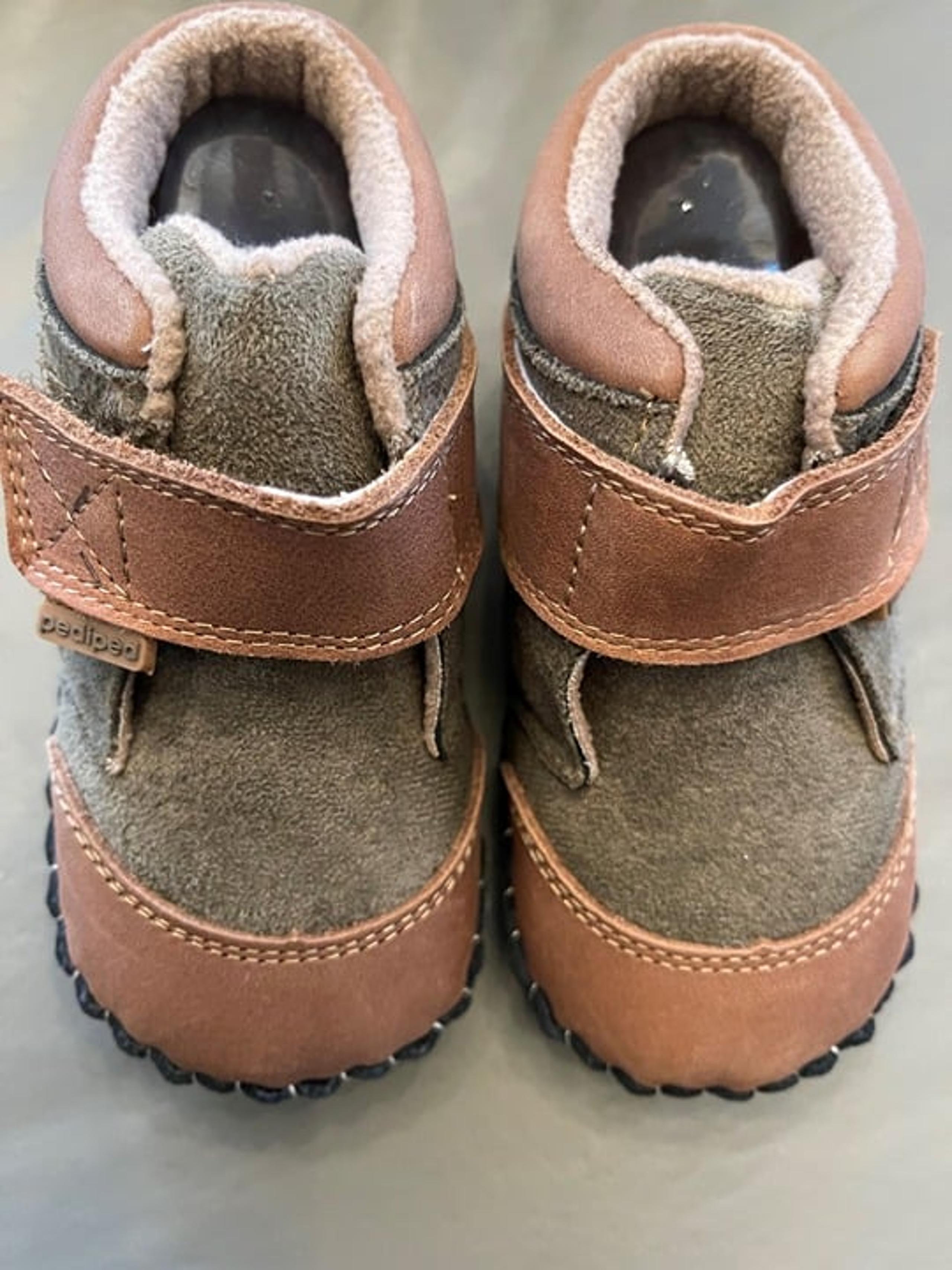 pediped Trevor Olive Originals shoes