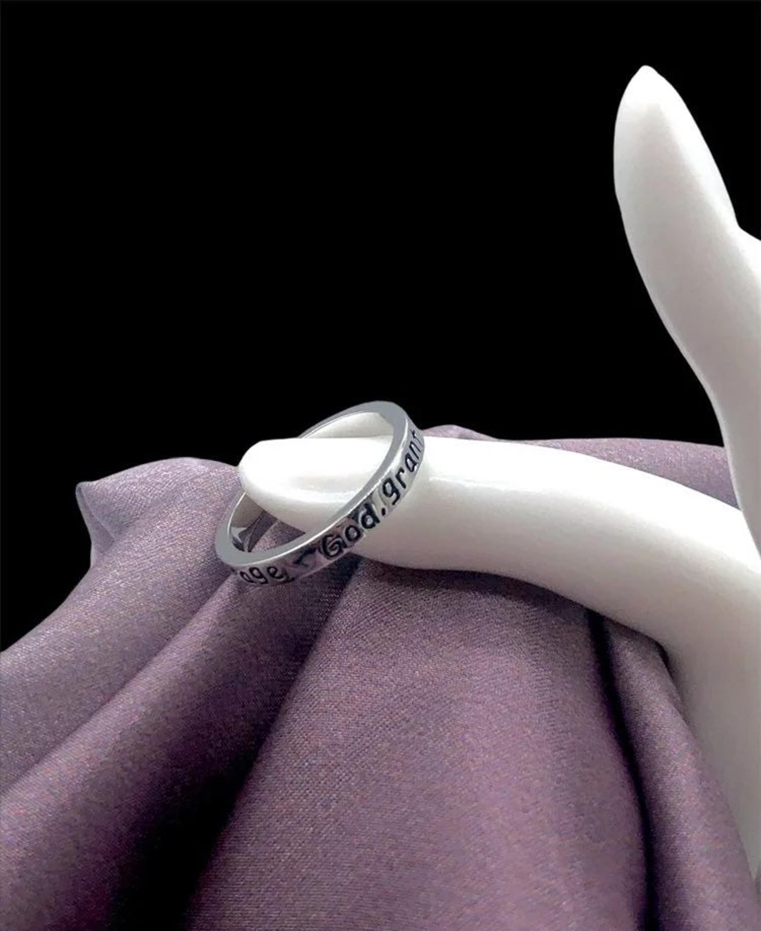 925 Sterling Silver Ring Sz 7