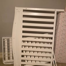baby crib