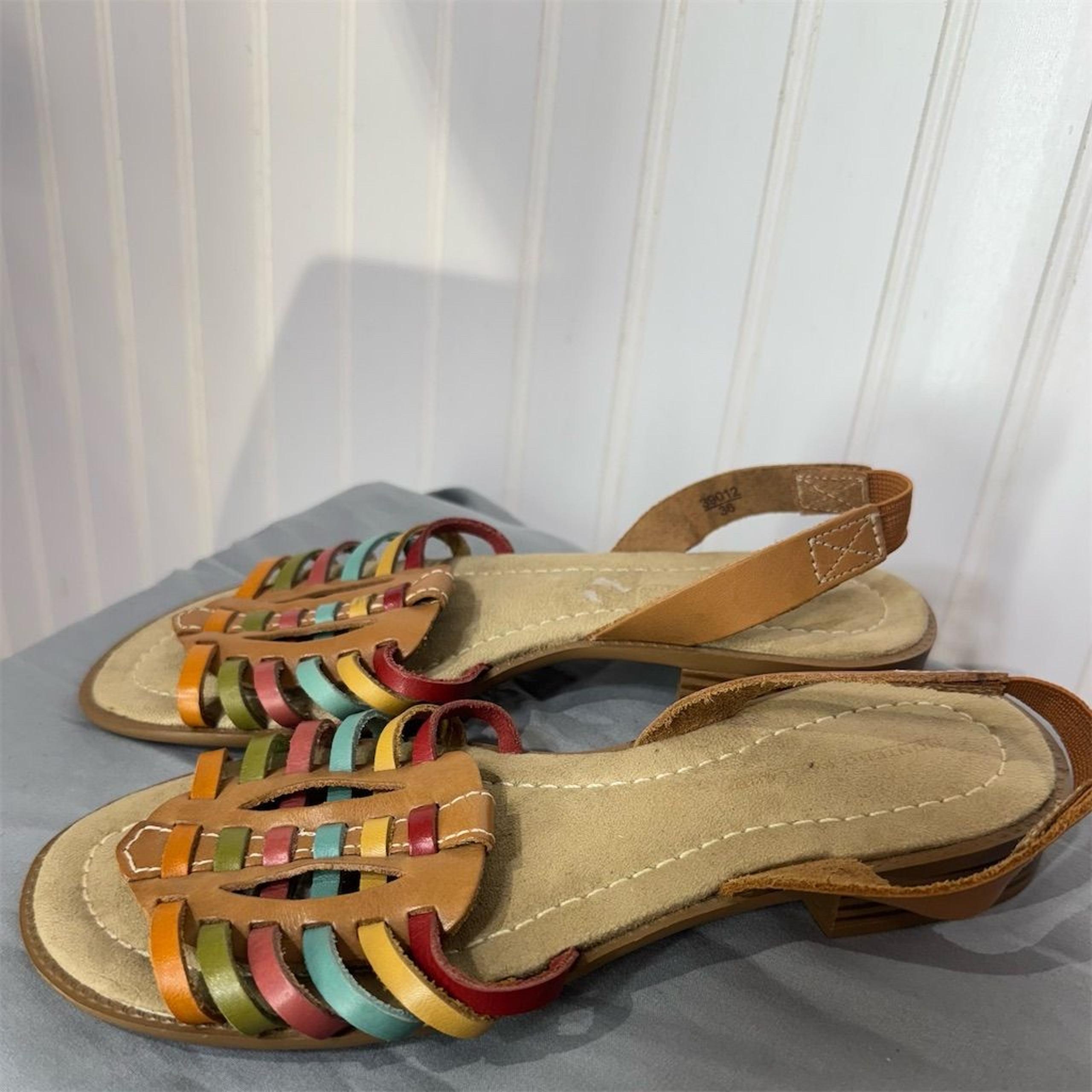 Montego Bay Club Women’s 7 Leather Slingback Sandals Rainbow Huarache Style