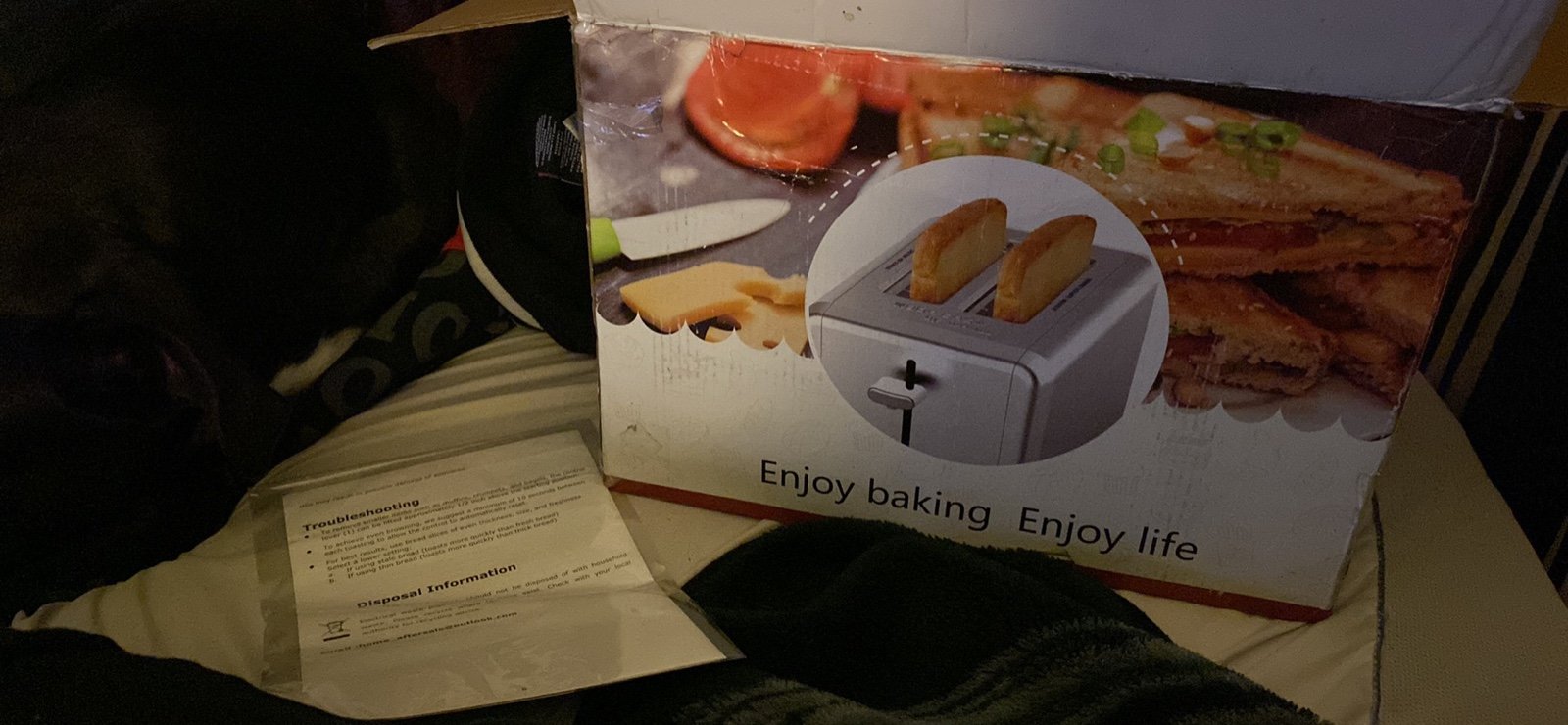 2-slice toaster