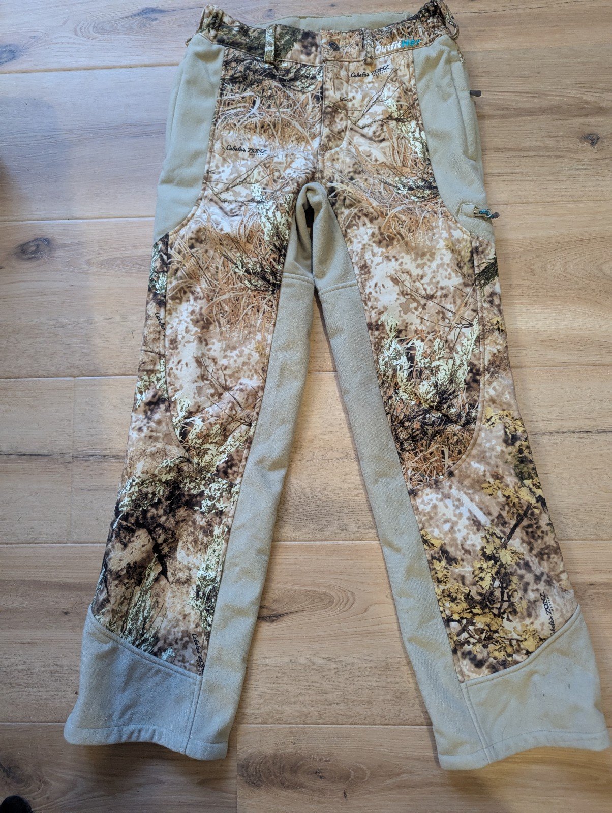 Cabela's OutfitHer Camo XS