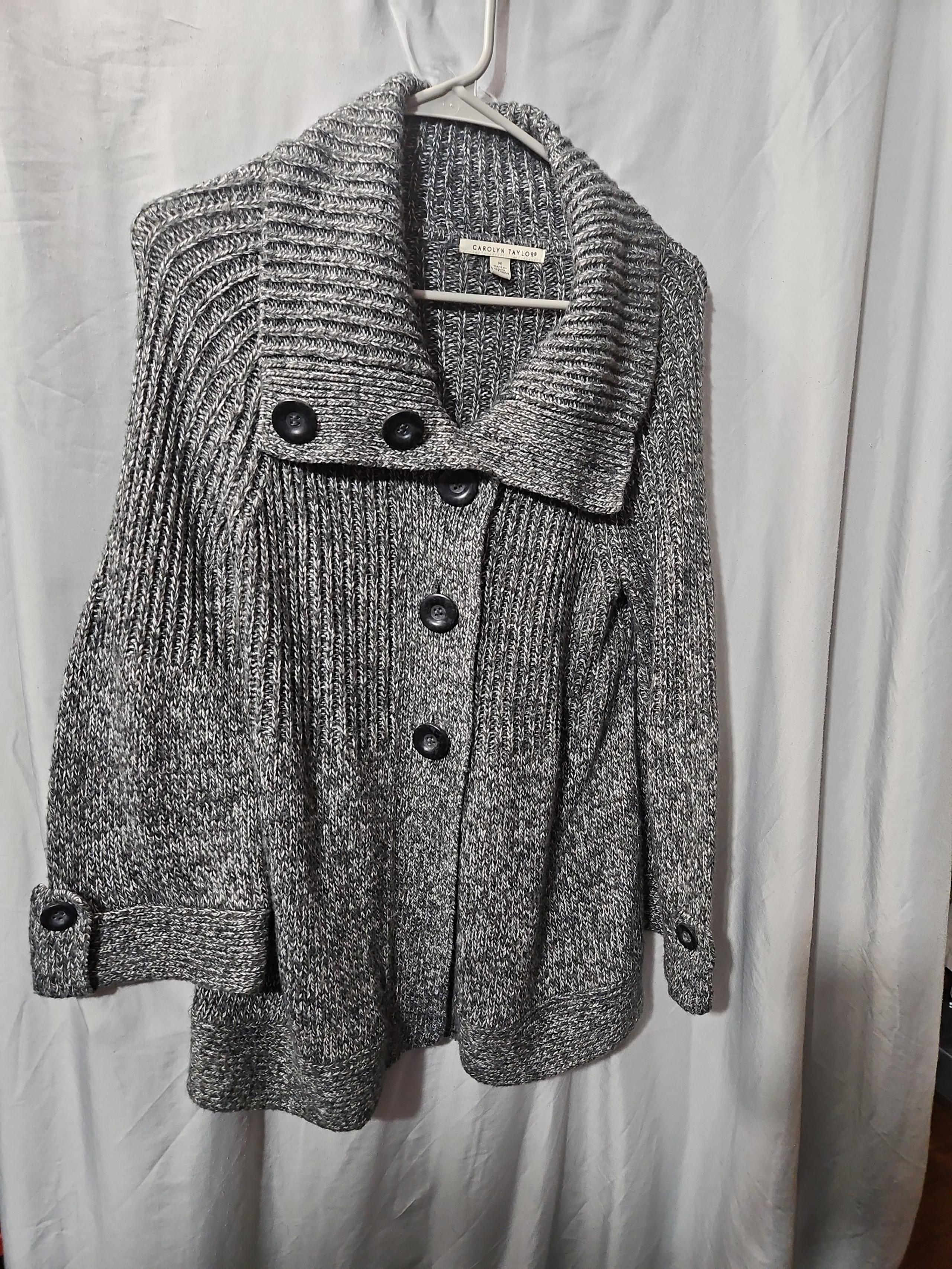 CAROLYN TAYLOR CARDIGAN SWEATER