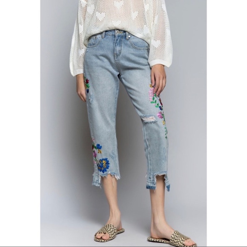 POL Floral Embroidered Cropped Distressed 100% Cotton Jeans Bohemian Size Small