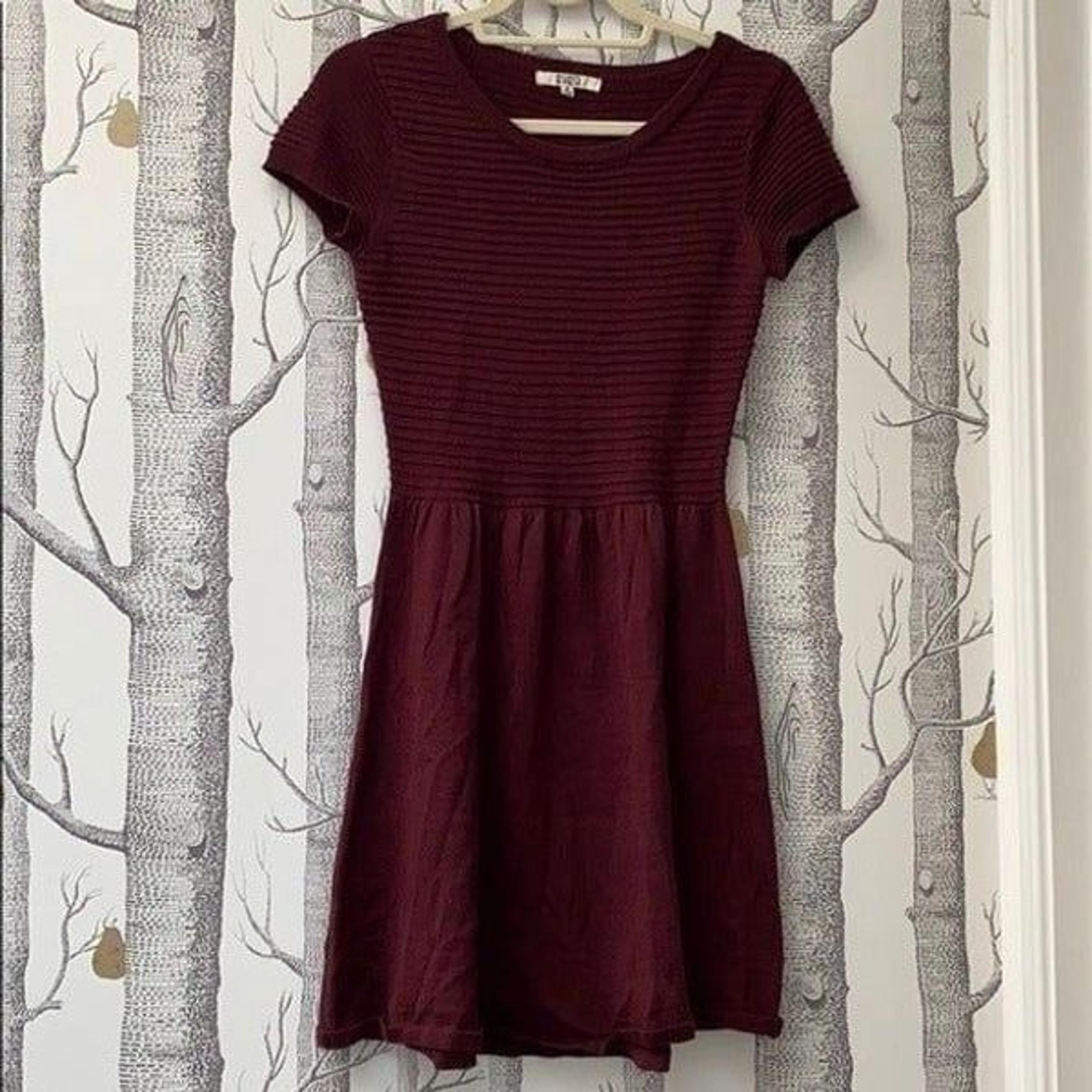 BB Dakota Ribbed Top Fit and Flare Short Sleeve Sweater Dress Maroon/Burgundy S