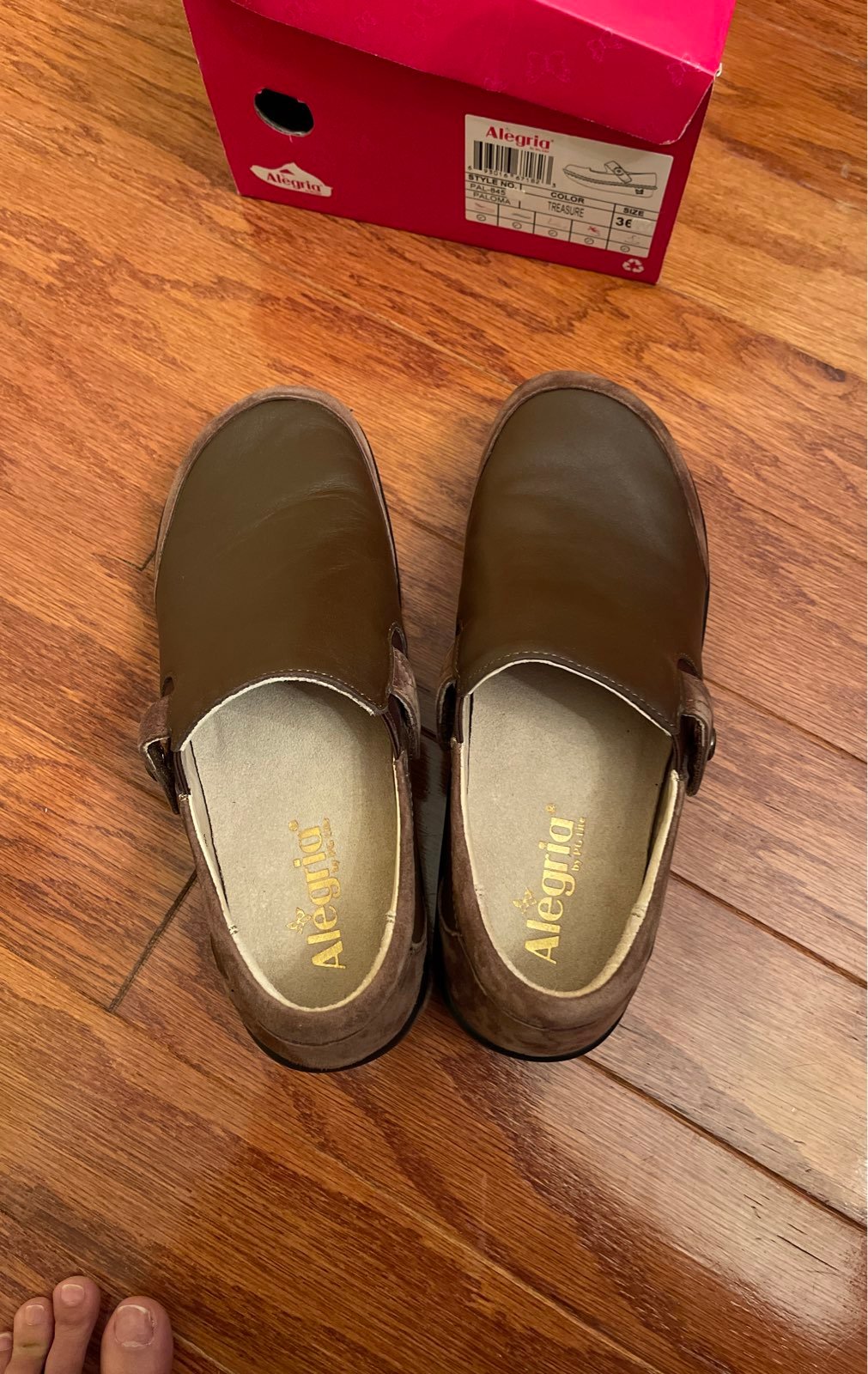 Alegria Paityn Cocoa shoe