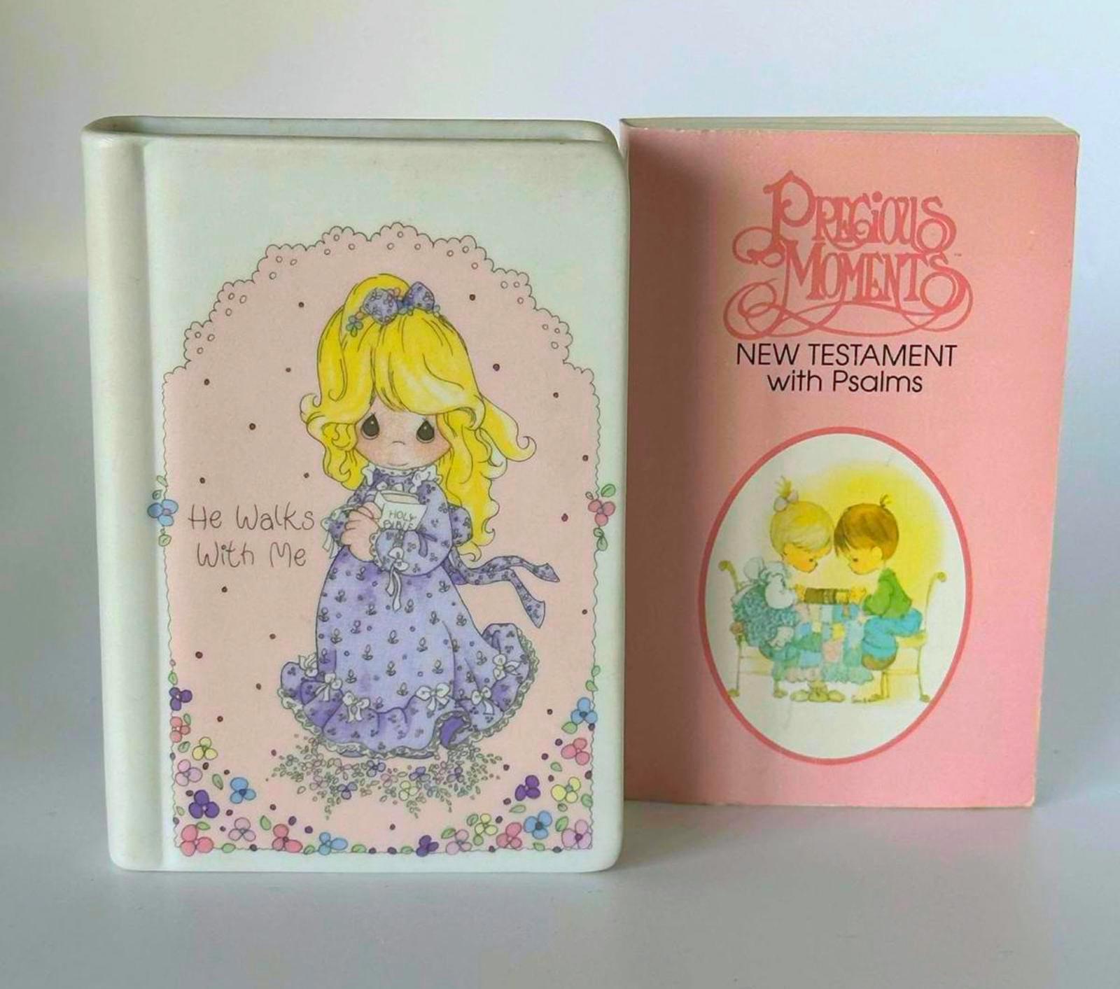 Precious Moments New Testament with Psalms Book Case - He Walks With Me Edition