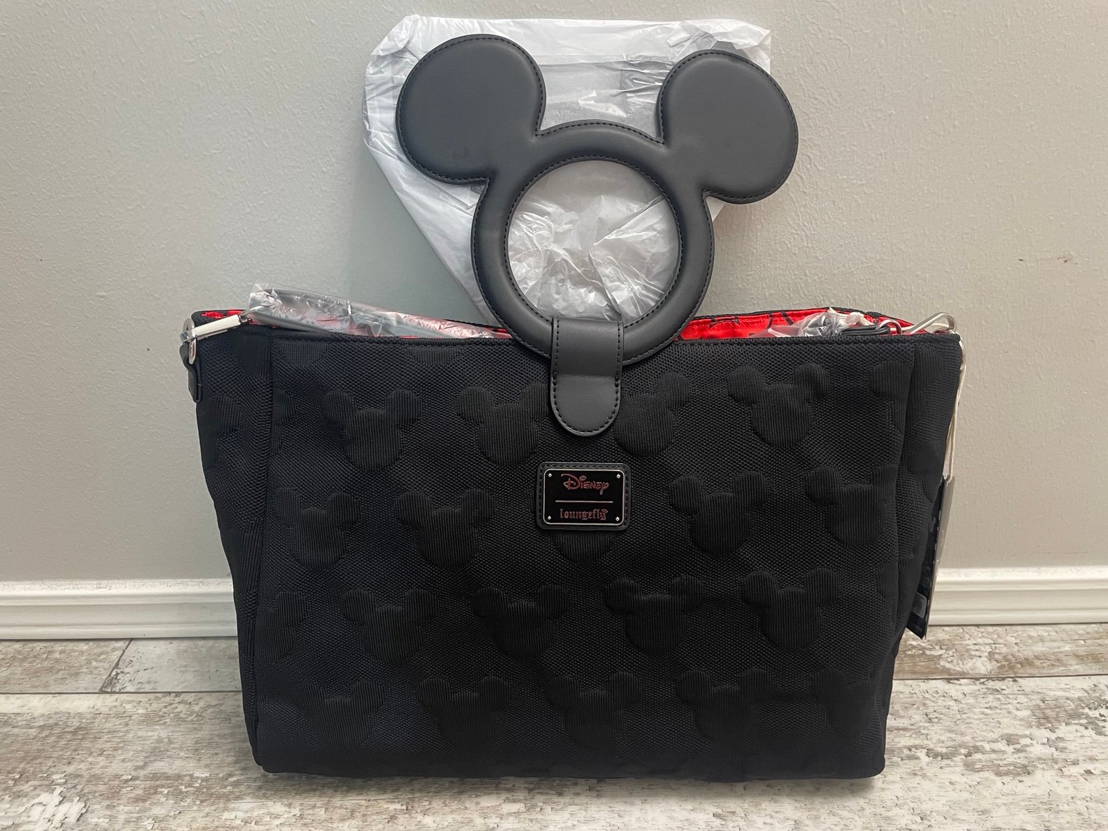NWT Loungefly Mickey Silhoutte Tote bag