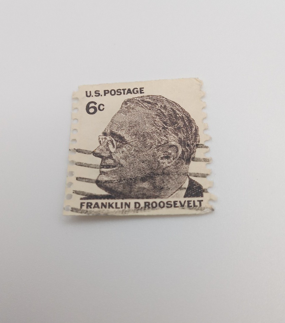 Vintage 6 cent US Postal Stamp; Franklin D Roosevelt