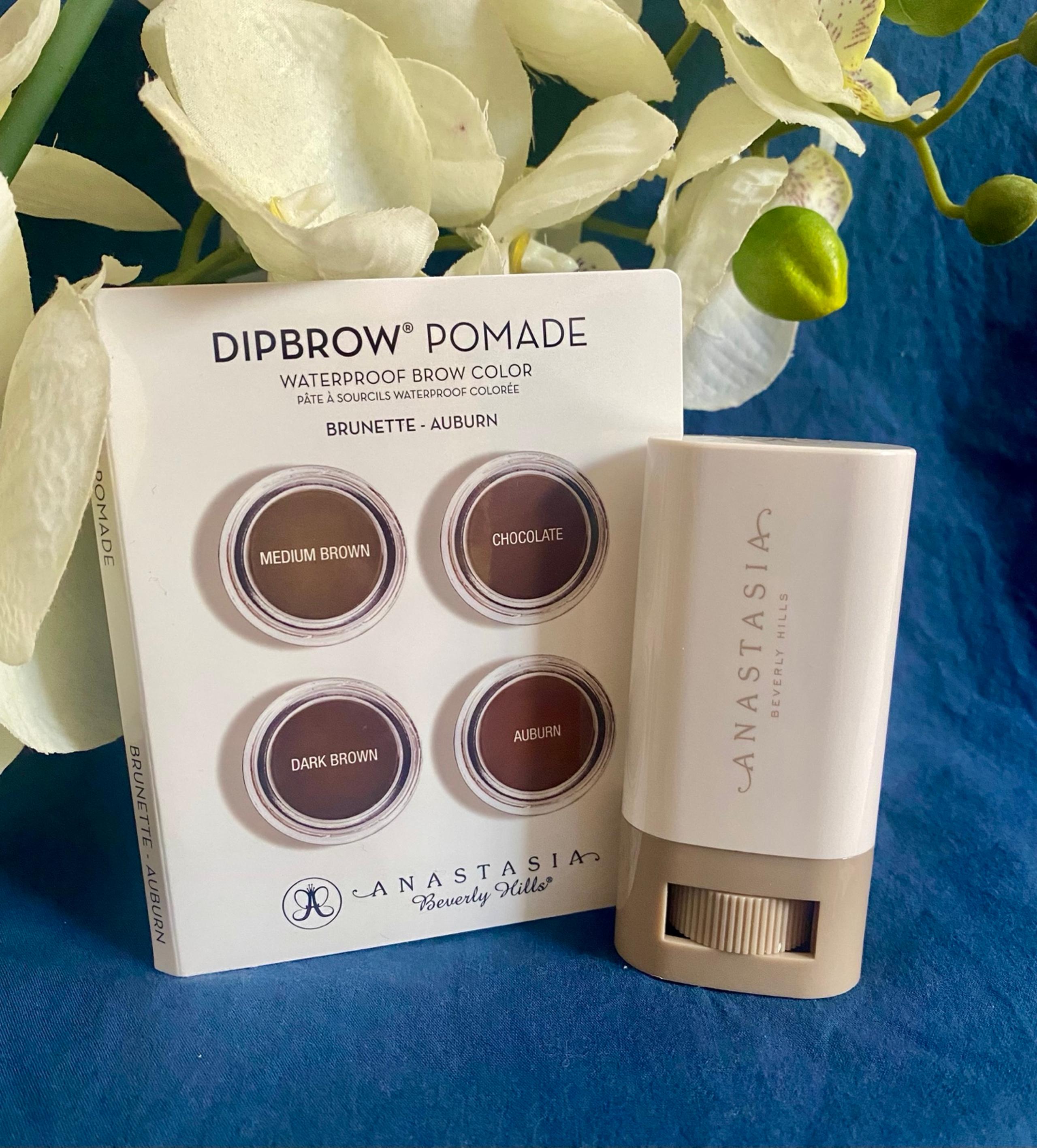 Anastasia Beverly Hills Beauty Balm Skin Tint no.9 + DIPBROW Pomade sample