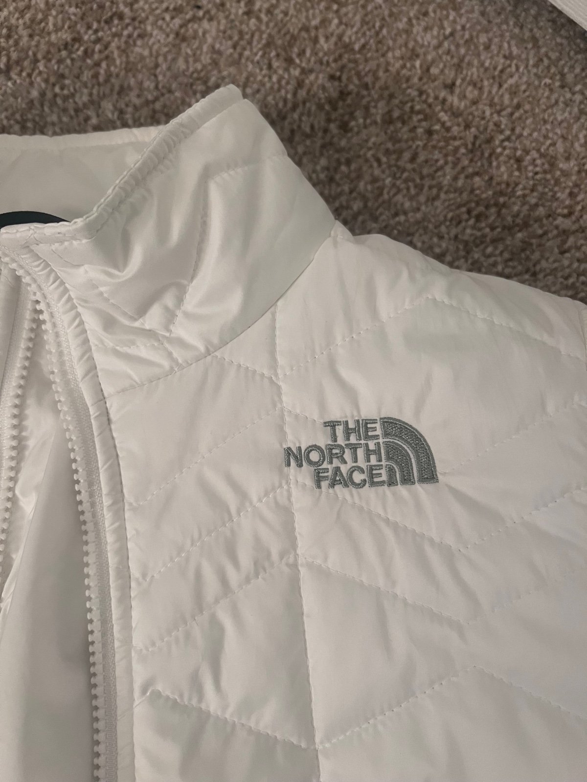 North Face Women’s Zip Jacket- White