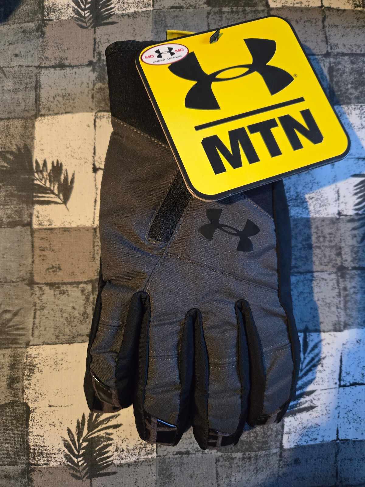 Under Armour Winter Gloves