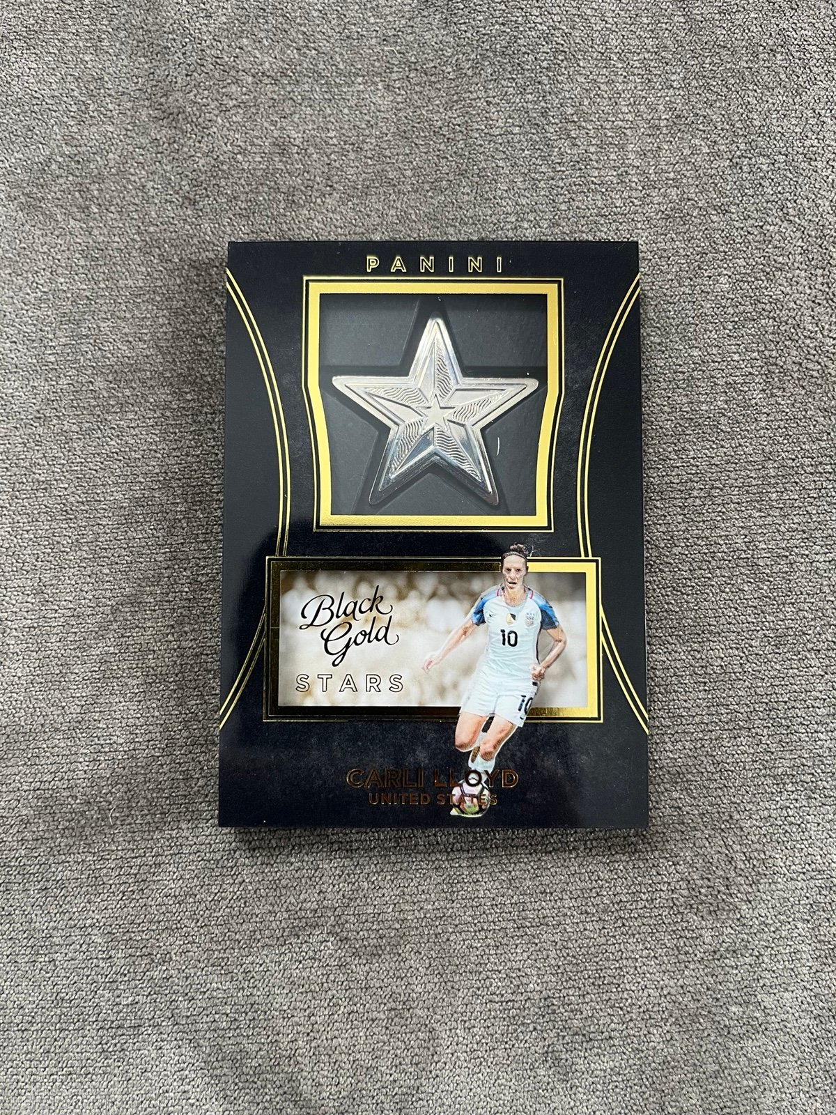 2016 Panini Black Gold Silver STARS Carli Lloyd USWNST USA Soccer Card. Has corn