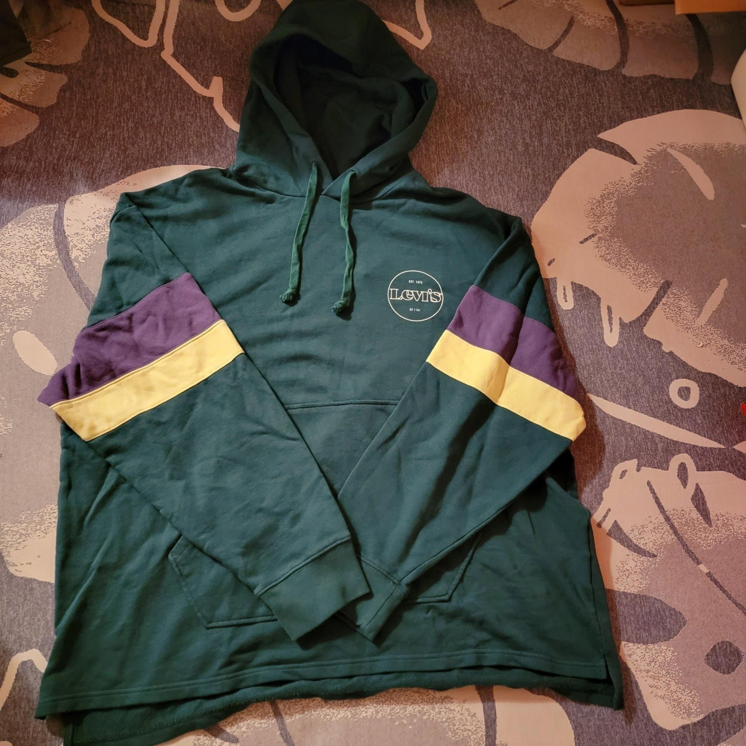 Levis Green Hoodie Size XL Relaxed Fit - Levi's