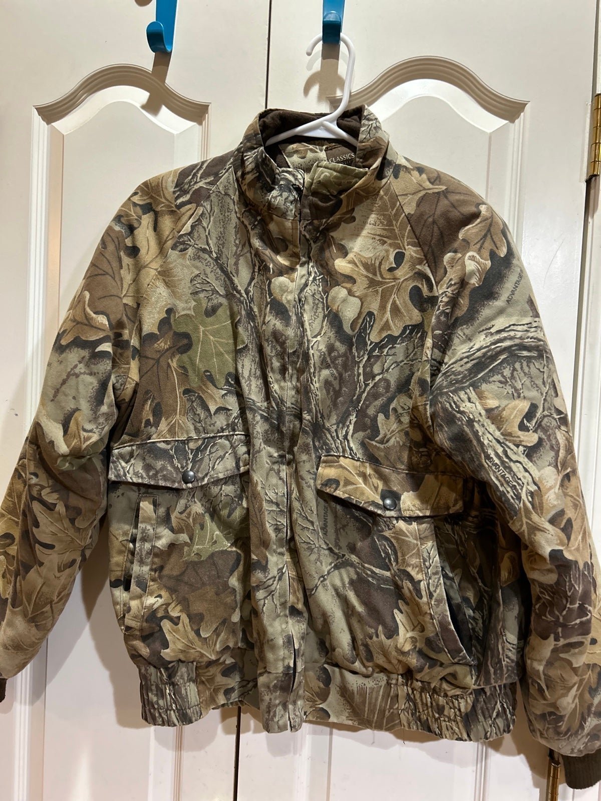 Classics men small, insulated camo jacket